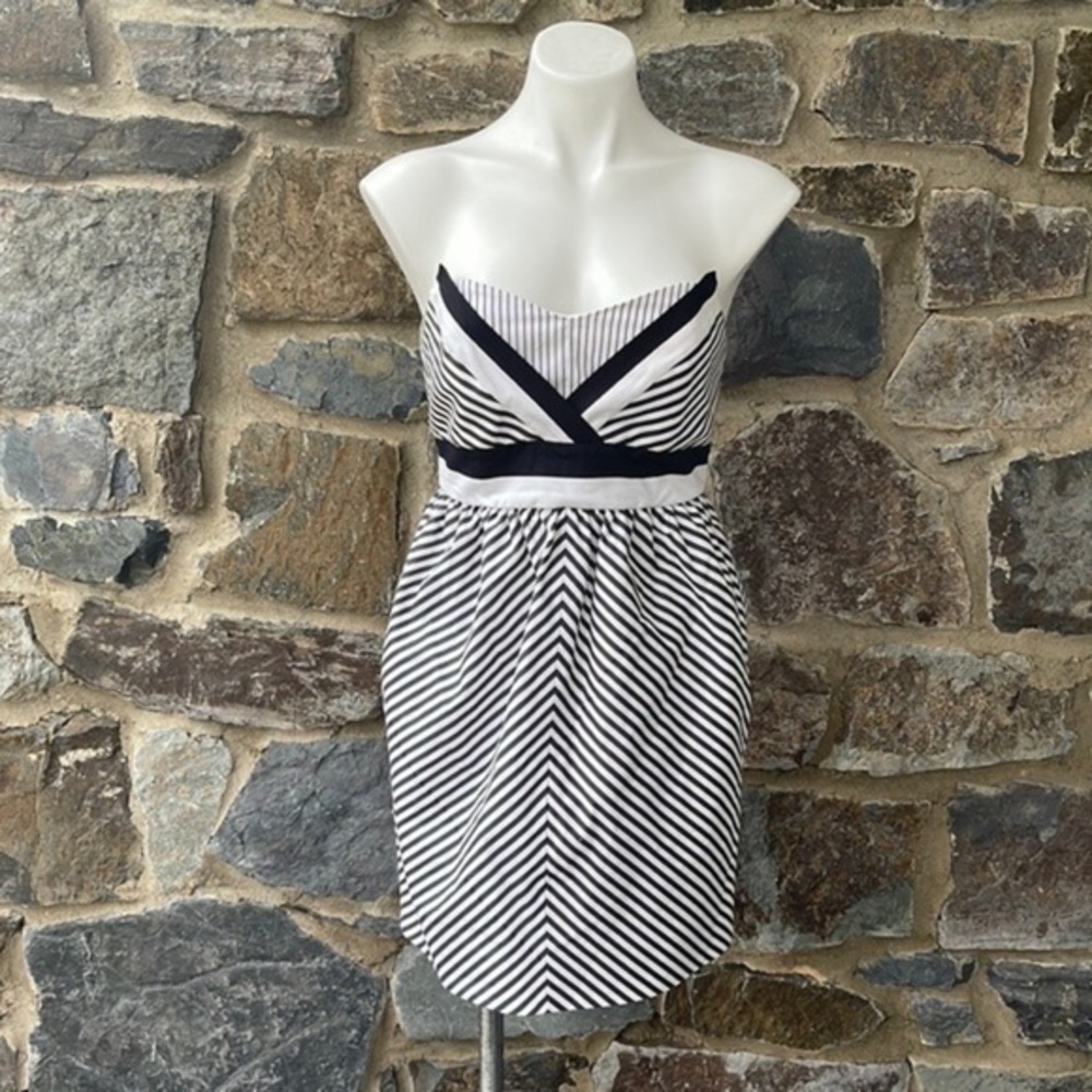 Alice & Olivia Womens Black White Striped Mini Strapless Sheath Dress Size 8